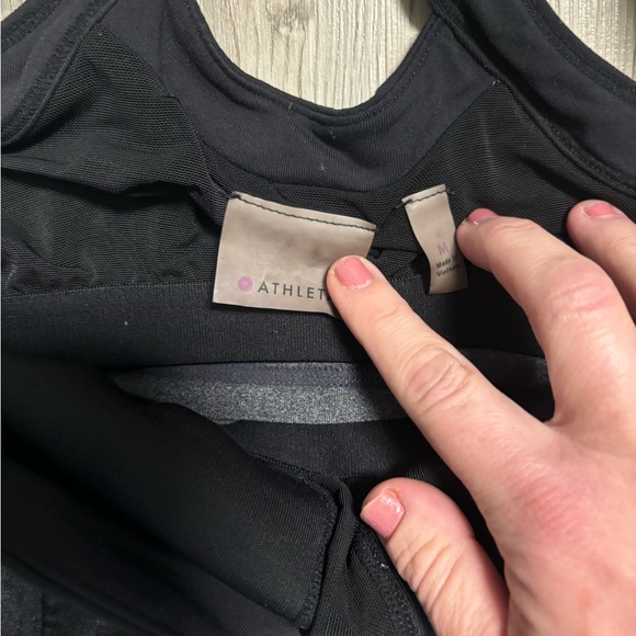 Athleta Medium Square Neck Crisscross back pit to pit 14, length 21 - Picture 2 of 5